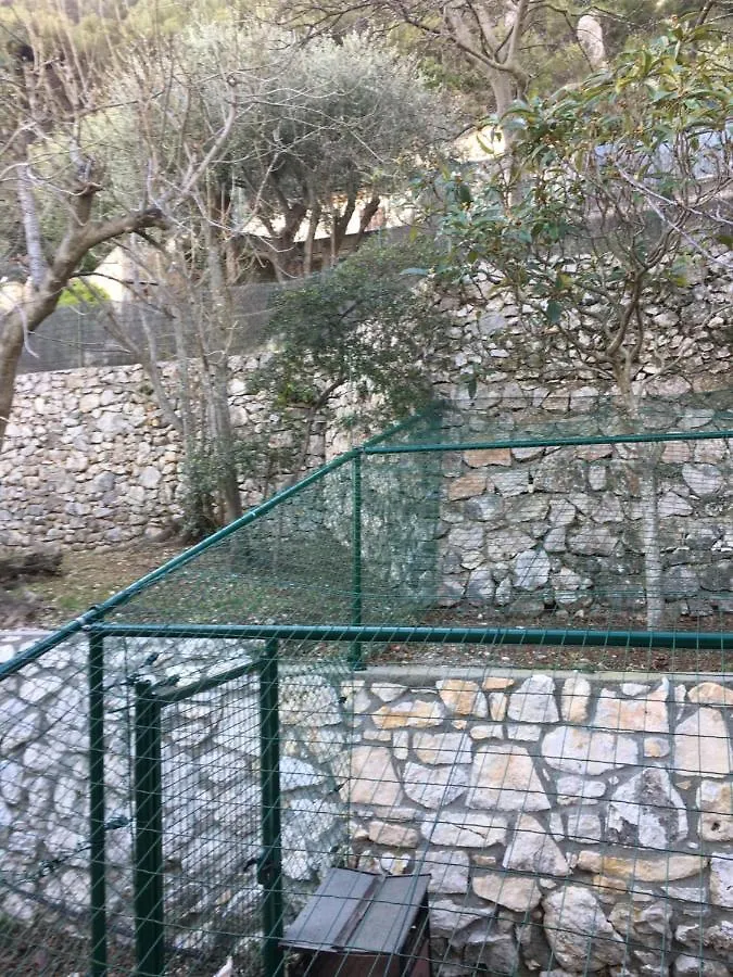 Monte Carlo View And Spa La Turbie Bed & Breakfast