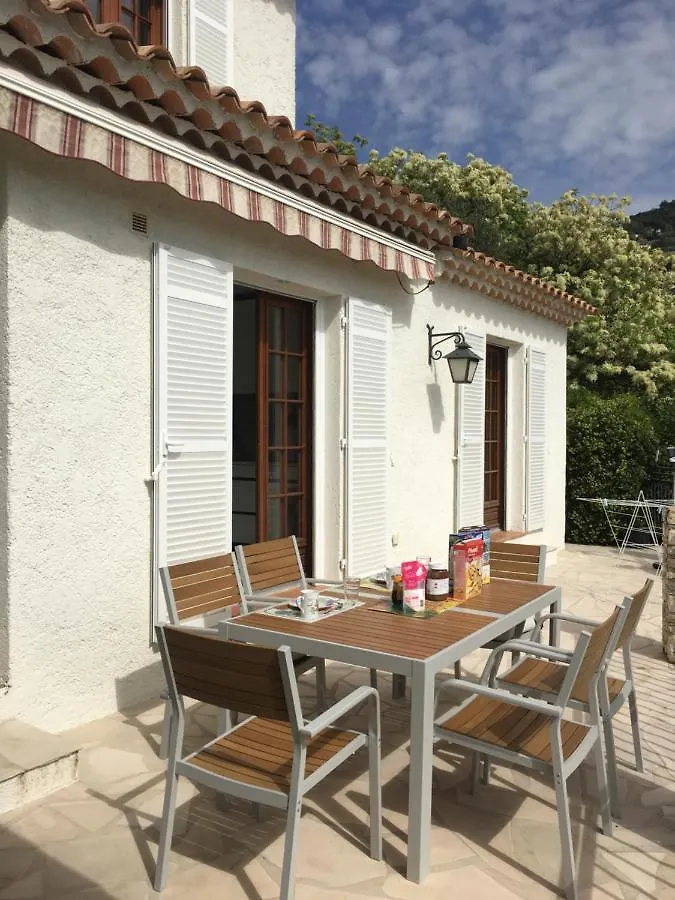 Monte Carlo View And Spa La Turbie Bed & Breakfast