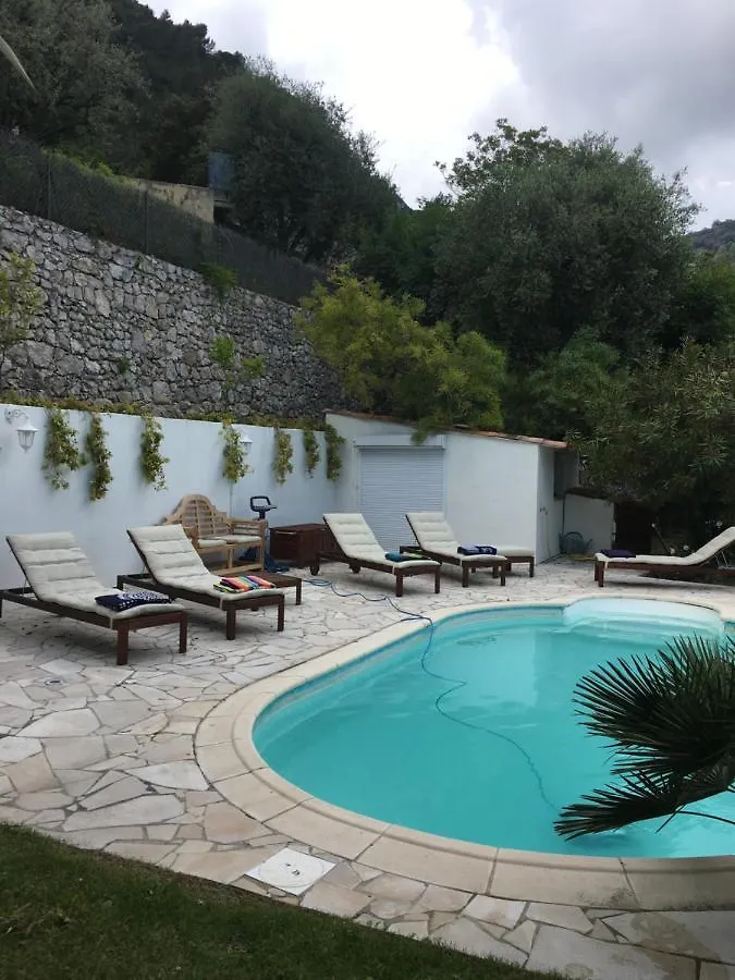 Monte Carlo View And Spa La Turbie Bed & Breakfast